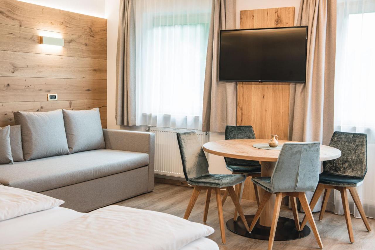 Garni Hotel Miara - Your Dolomites Home Selva di Val Gardena Eksteriør bilde